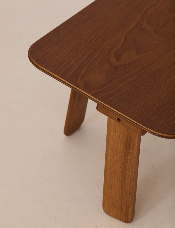 Image 1 of Kleine houten meditatietafel van Alain Gaubert, circa 1980