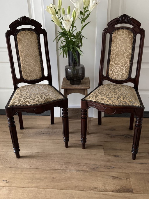 Set aus zwei stilvollen antiken Queen Anne Stühlen
