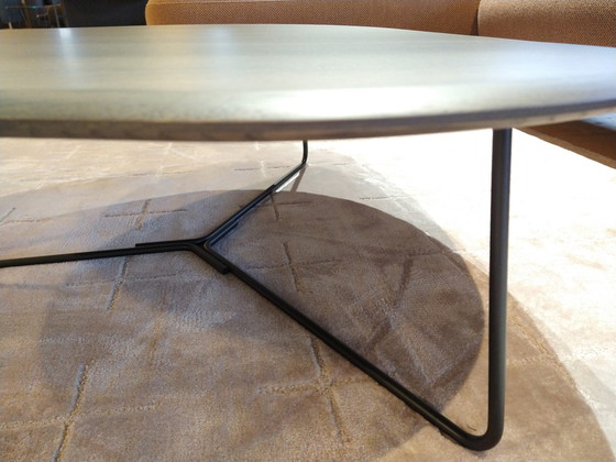 Image 1 of Mesa de centro con trípode Pode