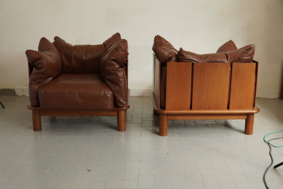 Image 1 of Een prachtig paar brutalistische loungestoelen, ontworpen door Jonathan De Pas.