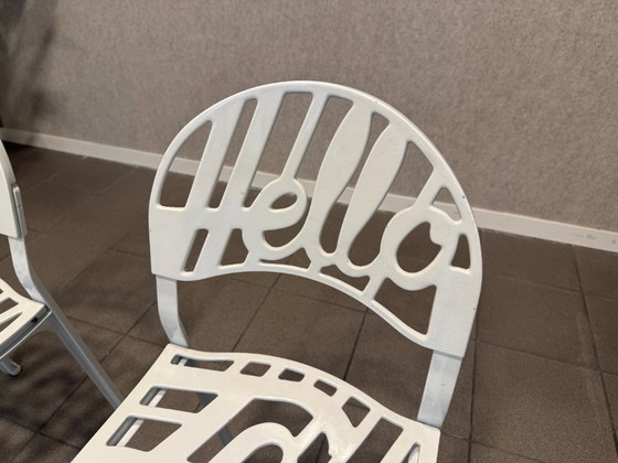 Artifort | Jeremy Harvey | Hello There Chair | White metal | 2 pieces – Dining chairs (photo 5 of 11)