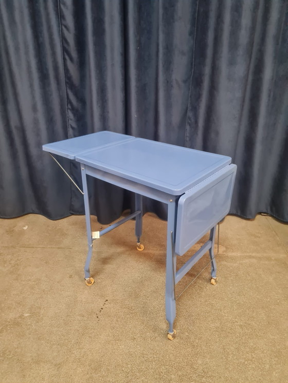 Image 1 of Tavolo da cucina pieghevole in metallo, moderno e di metà secolo