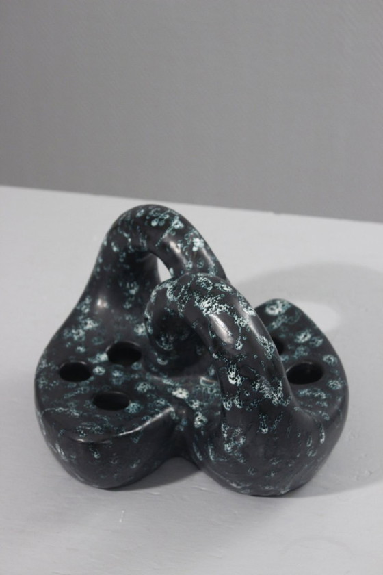 Image 1 of Sauveur Lunetta in Vallauris - Impressive flower frog forming entwined swans, 1950s