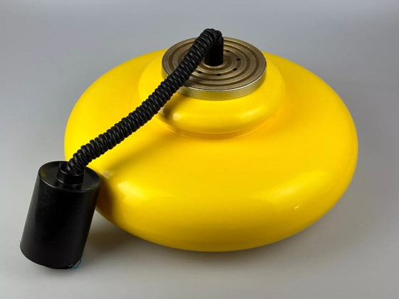Image 1 of Lampada da soffitto anni '60-'70, lampada a sospensione, plastica, metallo cromato, design spaziale