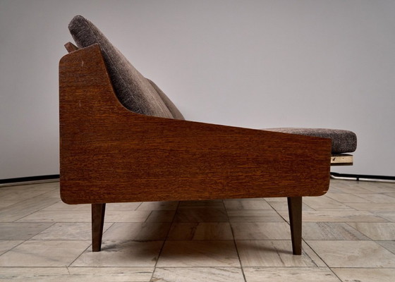 Image 1 of Vintage bank van Interiér Praha, jaren 60, Tsjechoslowakije