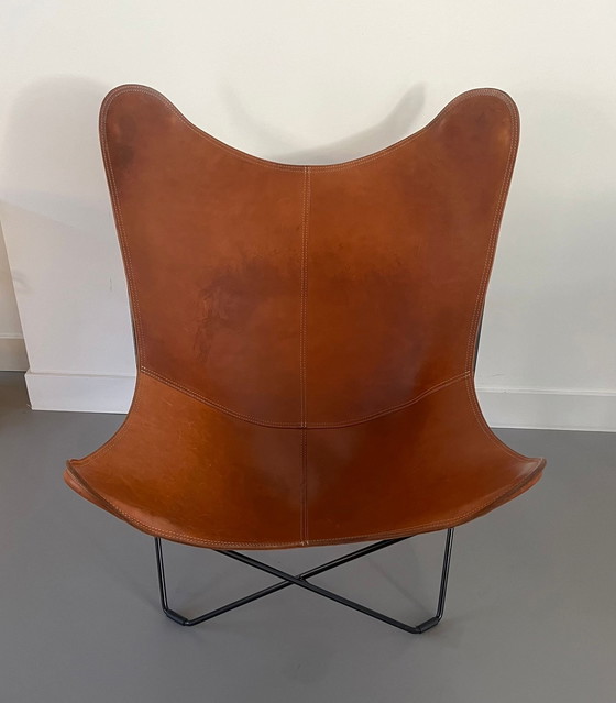 Image 1 of Cuero Pampa Mariposa Butterfly Chair