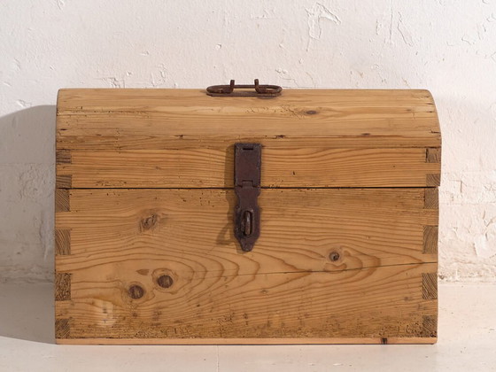 Baule da viaggio antico con serratura in ferro battuto (c.1900) #1 – Armadi contenitori, Rustic (photo 31 of 40)