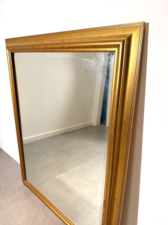Grande specchio da parete vintage con cornice dorata. – Wood, Glass (photo 4 of 4)