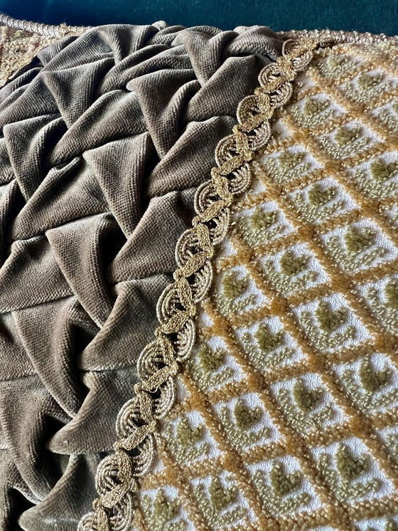 Image 1 of Mid Century large coussin de canapé ou coussin de parade en velours de brocart et velours vert/brun années 1960