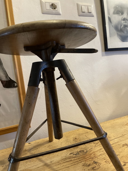 Sgabello a vite anni 50'