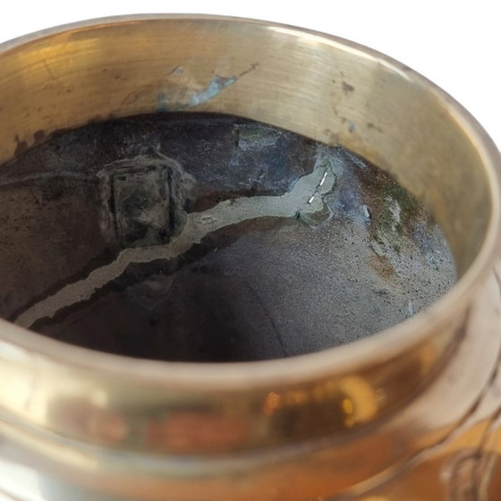 Image 1 of Vaso cinese di metà secolo in ottone