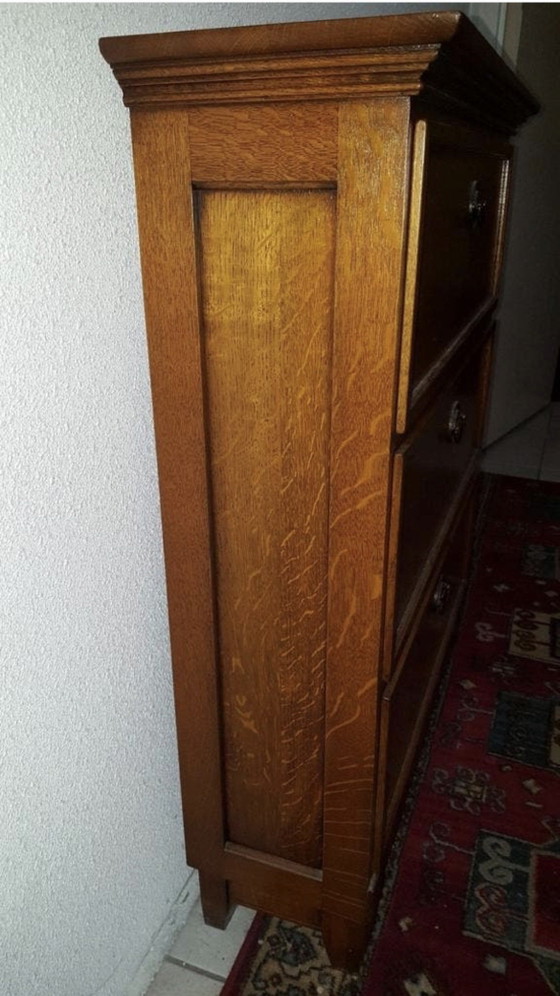 Image 1 of Cómoda abatible de madera de cerezo
