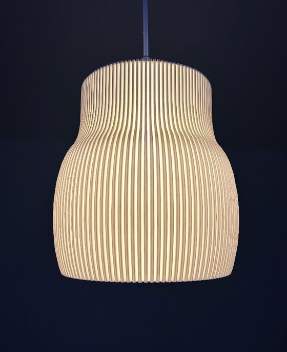 Image 1 of Lampada di design - LL6 Lamella - Lampada a sospensione - Materiale sostenibile