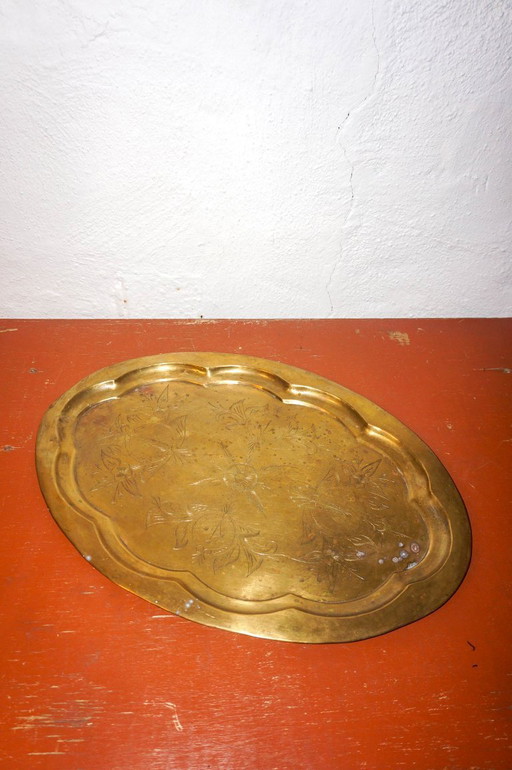 mid-century brass serving tray * large hand-etched oval platter * vintage barware or ottoman tray * 1940s -1960s 
