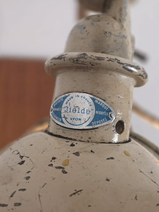 Jean-Louis Domecq, Lampada Jieldé industriale beige, Anni '50, Jielde, Lampade da tavolo, Metallo (foto 23 di 23)