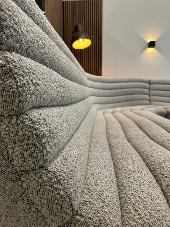 Image 1 of Sofá esquinero de diseño redondo en tejido bouclé claro 295x210 cm