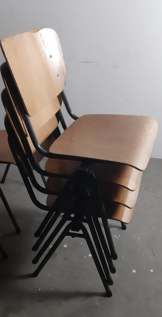 Image 1 of Satz von 8 Riemersma Esszimmerstühle Industrie