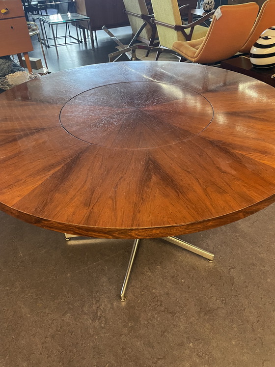 Image 1 of EMÜ round dining table with rotating disc