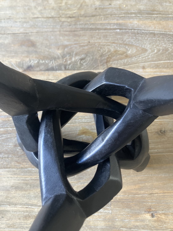 Image 1 of Sculpture africaine en bois sculptée à la main