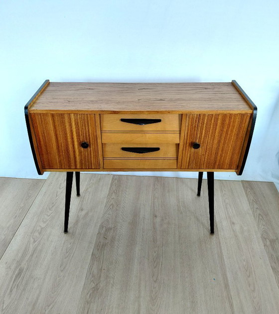 Image 1 of Armoire d'entrée des années 50