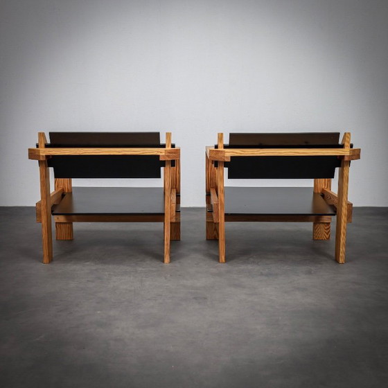 Image 1 of Rarissima coppia di poltrone lounge olandesi in legno massello di pino, di Wouter Fens, anni '60.