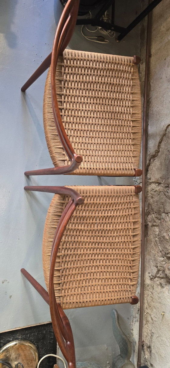Image 1 of Arne Wahl Iversen (1927-2016) - Paar stoelen van Glyngøre Stolefabrik, DK, circa 1950-1960