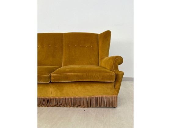 Image 1 of Two-seater sofa with fringes in ochre velvet (1960s)