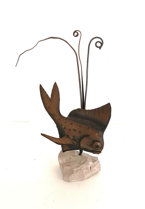 Image 1 of Pesce di rame degli anni Sessanta su roccia