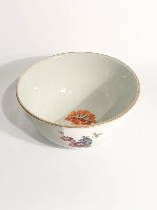 Hand-painted Meissen Porcelain Bowl with Flowers, Early 20th Century – decoratieve objecten (photo 2 of 7)