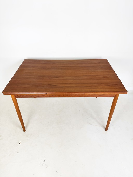 Extendable Vintage Teak Table