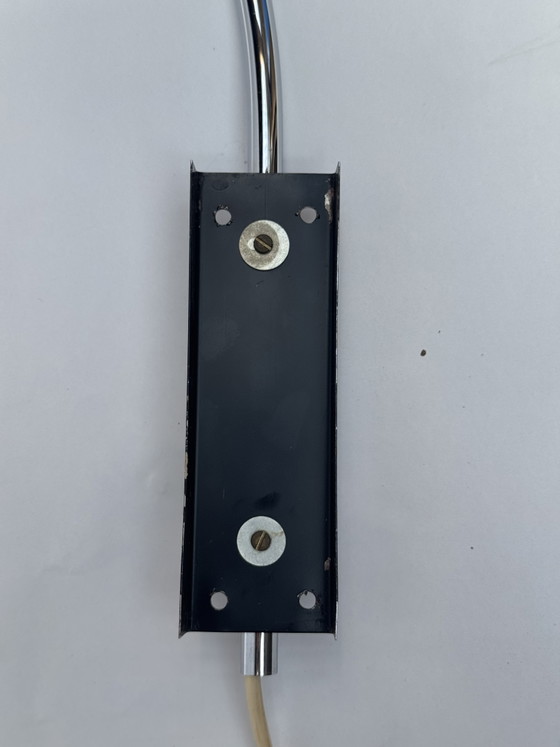 Image 1 of Seltene Herda-Bogenwandleuchte aus Chrom | Weltraumzeitalter | Mid-Century Modern