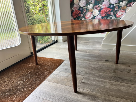 Image 1 of Beautiful round teak wooden vintage coffee table
