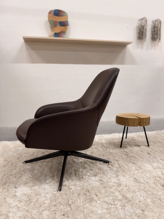 Leolux Lanah Swivel Armchair Noli leather, Brown (photo 7 of 8)