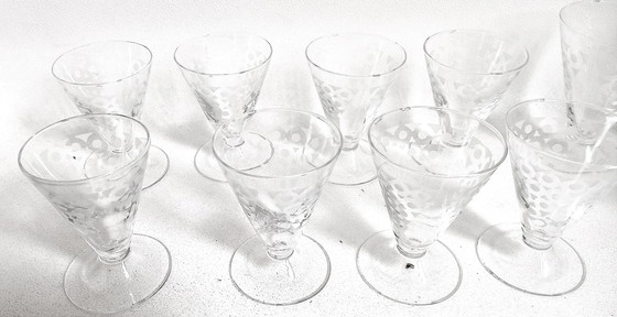 Image 1 of Set van 7 waterglazen + 8 wijnglazen uit de jaren 50