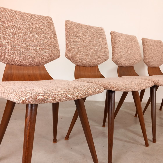Image 1 of 4x  Mid-Century eetkamerstoel nieuwe stoffering| Vintage design