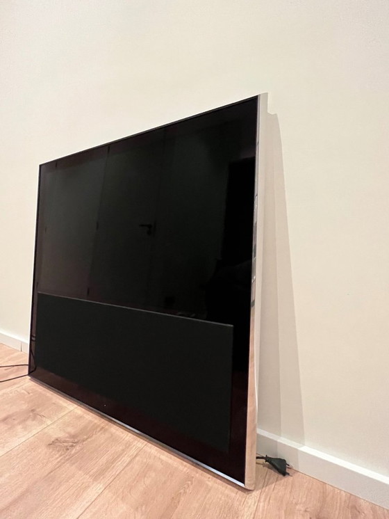 Image 1 of B&O Bang & Olufsen BeoVision 10 40"
