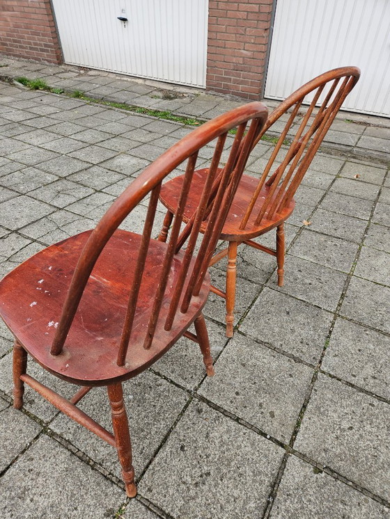 Image 1 of Set van 2 vintage Windsor spijlenstoelen - jaren '60