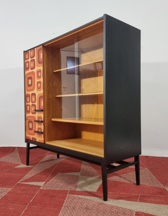 Image 1 of Vintage vitrinekast jaren 70