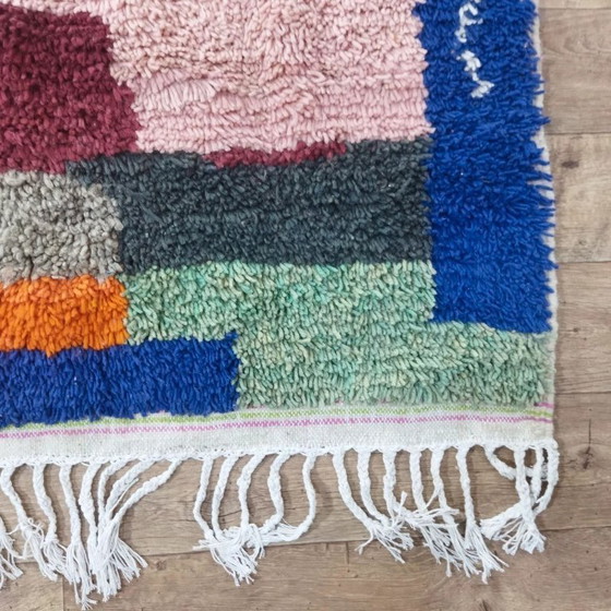 Image 1 of Mehrfarbiger Patchwork-Azilal-Teppich – einzigartige Berber-Kreation (295×215 cm)