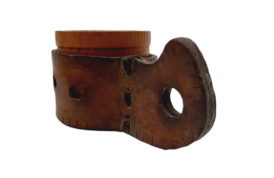 Image 1 of Tazza vintage in legno con borsa in pelle