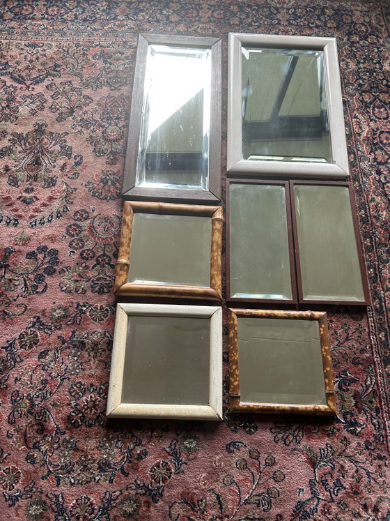 Collection de 21 Miroirs anciens à facettes dans un cadre en bois ou en bambou – Glass, Wood (photo 3 of 6)