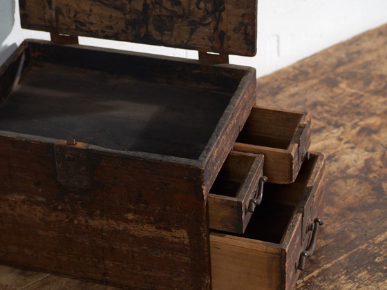 Cassettiera giapponese antica piccola con cassetti – Giappone, circa 1900 – Cassettiere (photo 18 of 40)