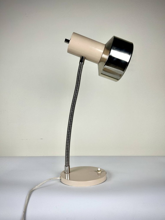 Image 1 of Vintage beige and chrome lamp - articulated arm