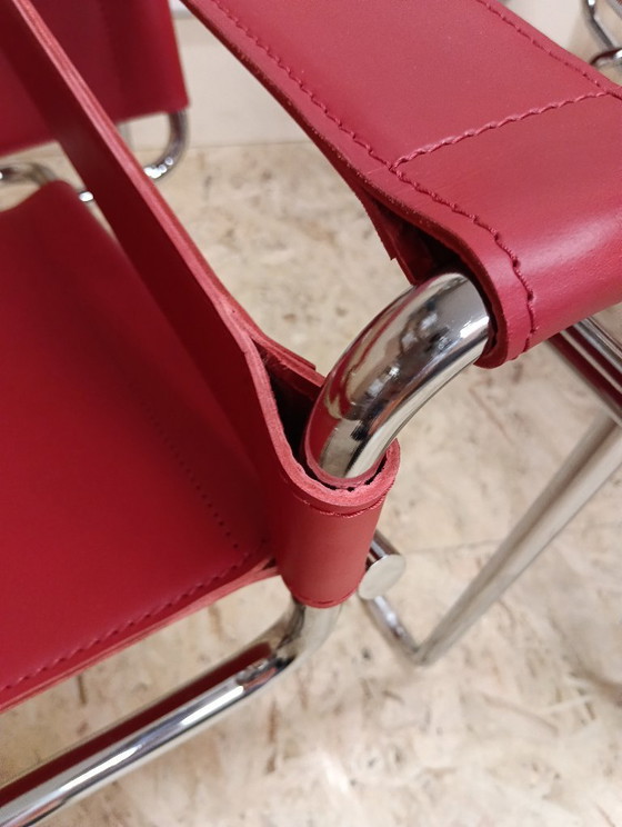 Image 1 of KNOLL Studio Set van 2 WASSILY B3 fauteuils (NIEUW) in rood leer