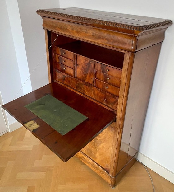 Image 1 of Val front secretaire