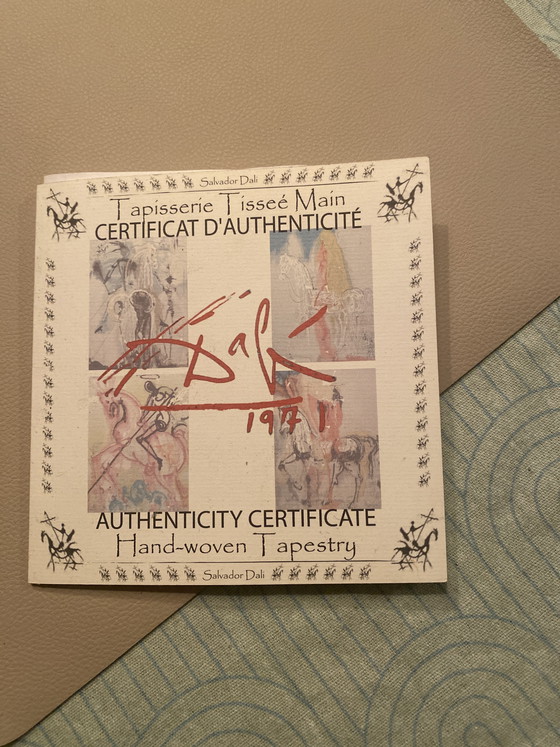 Image 1 of Dali Lady Godiva Handgeknoopt