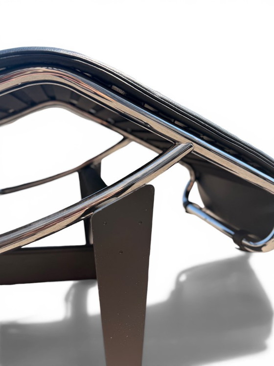 Image 1 of Authentic Cassina LC4 Chaise Longue by Le Corbusier - Black Leather (Serial N°114715)