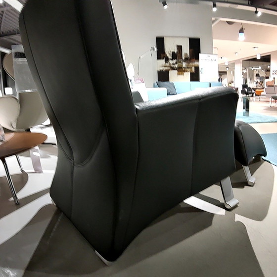 Image 1 of Poltrona Rolf Benz 322 con pouf