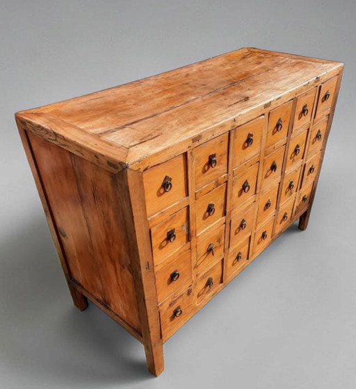 Alte chinesische Kommode / Apothekerschrank, Maße 123x55cm und 91cm hoch. – ladekasten, Metal, Wood (photo 2 of 5)