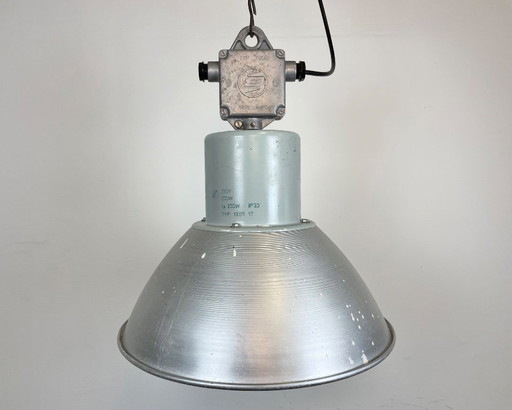 Suspension industrielle en aluminium d'Elektrosvit, années 1960